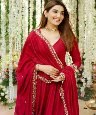 ROMAN SILK EMBROIDERY PARTY WEAR SUIT SET  4