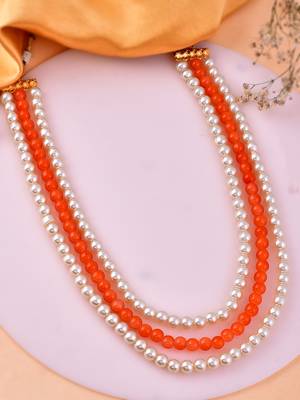 Gold-plated pearls layered necklace 2