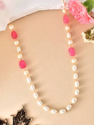 Gold-plated pearls tasselled necklace for women 2
