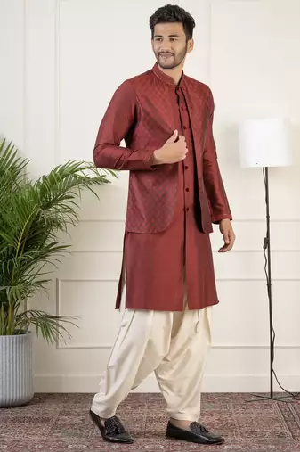 Maroon layered kurtas