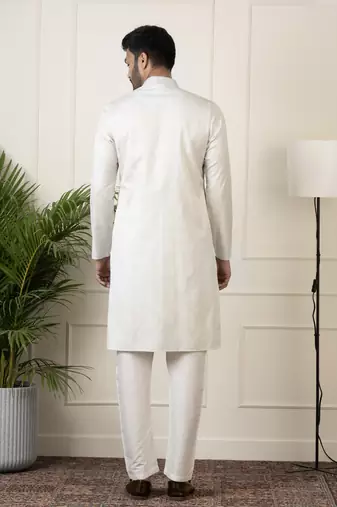 Off white jacquard embroidered kurtas