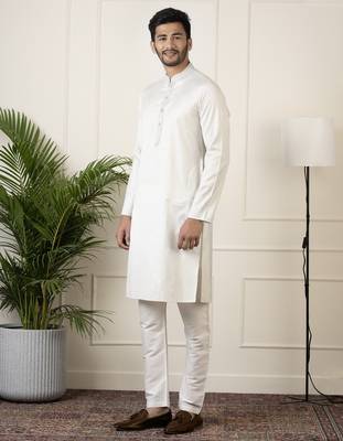 Off white jacquard embroidered kurtas 3