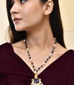 Gold-plated pearls beaded necklace