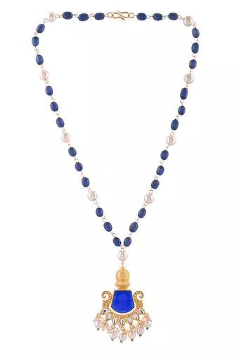 Gold-plated pearls beaded necklace