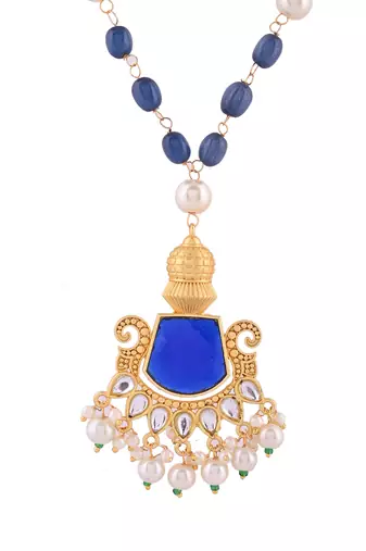 Gold-plated pearls beaded necklace