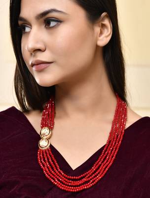 Gold-plated pearls beaded necklace 1