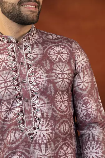 Maroon tie dye kurtas