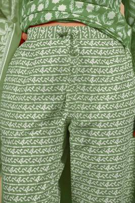 Women's Green Grey cotton floral print kurta set with dupatta & trouser 5