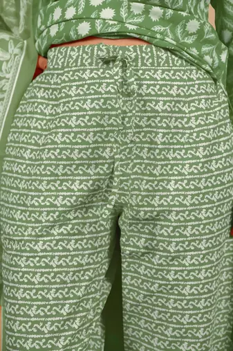 Women's Green Grey cotton floral print kurta set with dupatta & trouser