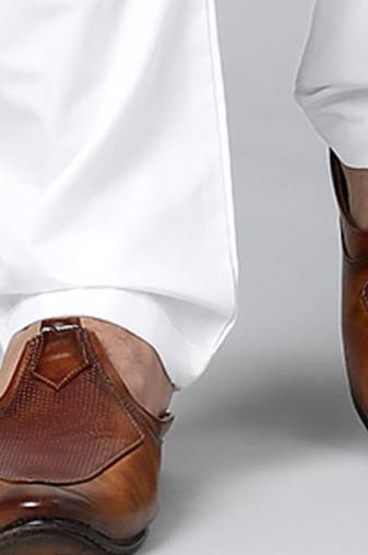 White fine cotton pajama