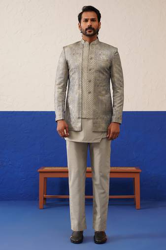 Greyish brown jacquard textured indo and kurta set