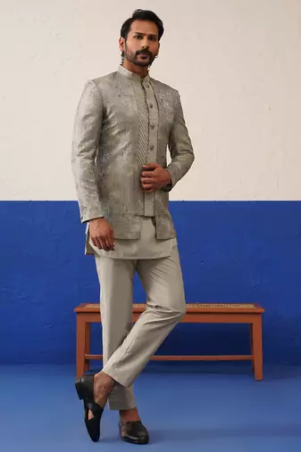 Greyish brown jacquard textured indo and kurta set