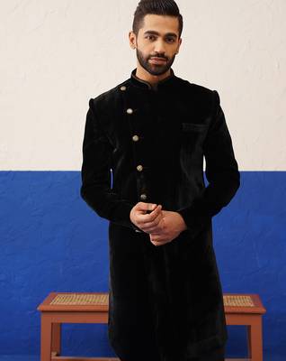 Rishabh chawla in black velvet asymmetric indowestern 2