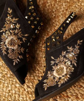 Black woven leather heels 4