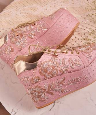 Pink woven leather wedges shoes 3