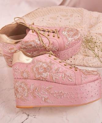 Pink woven leather wedges shoes 4