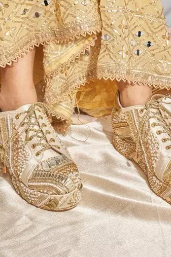 Gold woven leather wedges shoes