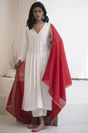 White plain cotton silk kurta set