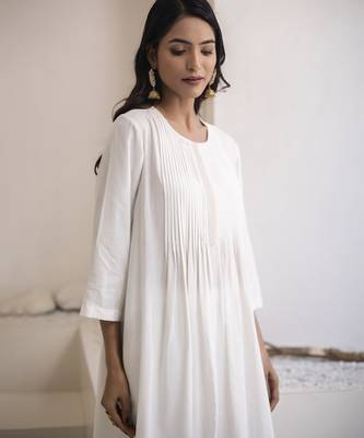 White plain cotton silk kurta and pant 3