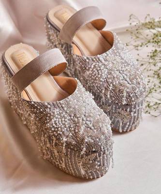 Silver woven leather wedges  4
