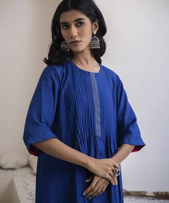 Blue plain cotton silk kurta and pant 2