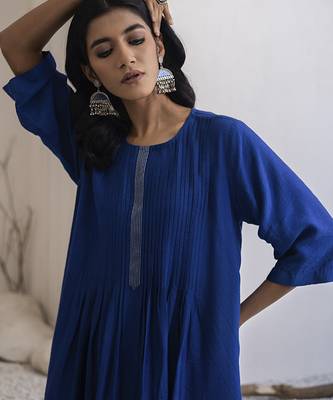 Blue plain cotton silk kurta and pant 4