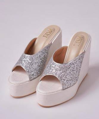 Silver woven leather wedges  5