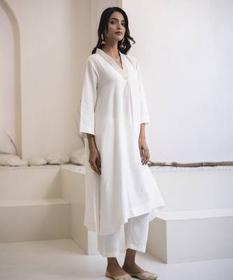 White plain cotton silk kurta and pant 5