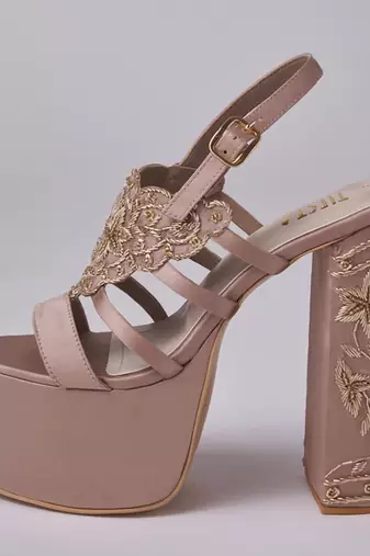 Nude woven leather heels