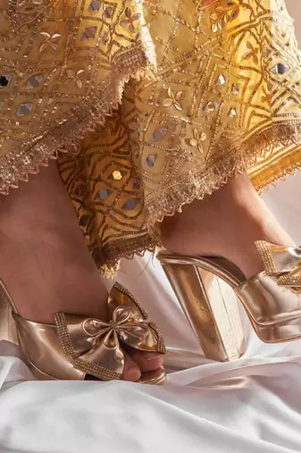 Gold woven leather heels
