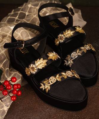 Black woven leather sandals 3