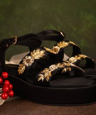 Black woven leather sandals 4