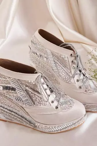 White woven leather wedges shoes