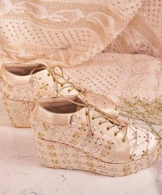 Gold woven leather wedges shoes 2
