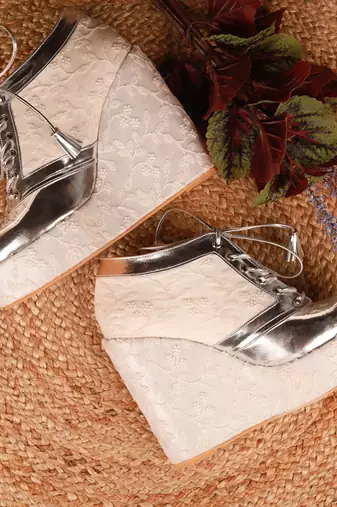 White woven leather wedges shoes