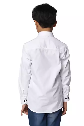 White solid shirt