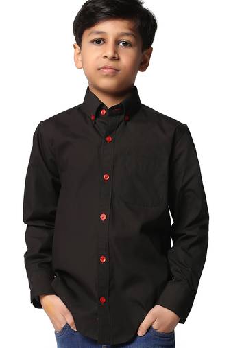 Black solid shirt