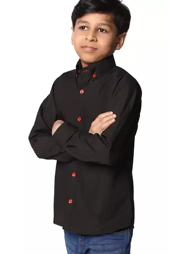 Black solid shirt