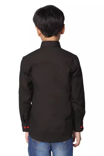 Black solid shirt