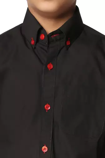 Black solid shirt