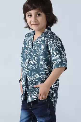 Floral breeze boys collar shirt