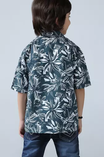 Floral breeze boys collar shirt