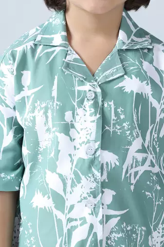 Green vibes boys abstract shirt