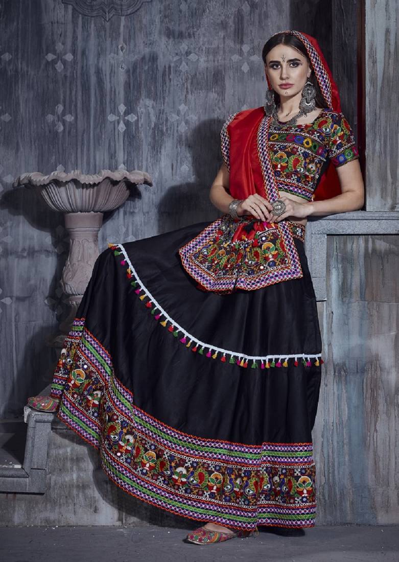 Black and Red Gamthi work Navratri Rajwadi gharga choli with traditional dupatta