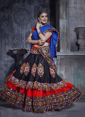 Red and Black Designer Special Gamthi Work Lehenga choli with Traditional Dupatta for this Navratri 3