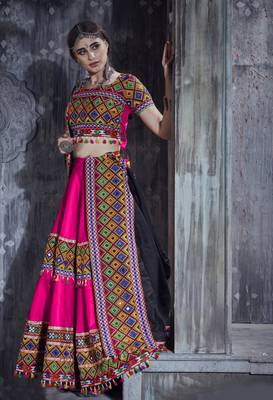 Pink and black Designer Special Gamthi Work Lehenga choli with Traditional Dupatta for this Navratri 1