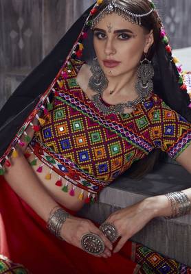 Red and black Gamthi work Navratri Rajwadi indian designer chaniya choli online 2