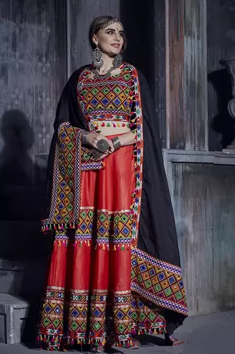 Red and black Gamthi work Navratri Rajwadi indian designer chaniya choli online