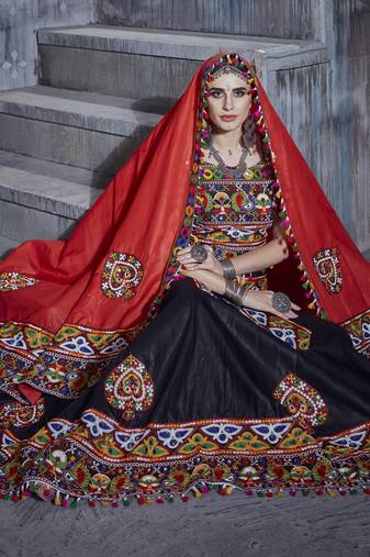 Black and red Gamthi work Rajwadi lehenga choli with Traditional Dupatta for this Navratri garba