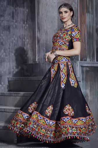 Black and pink Gamthi work Navratri garba Rajwadi indian designer lehenga dress